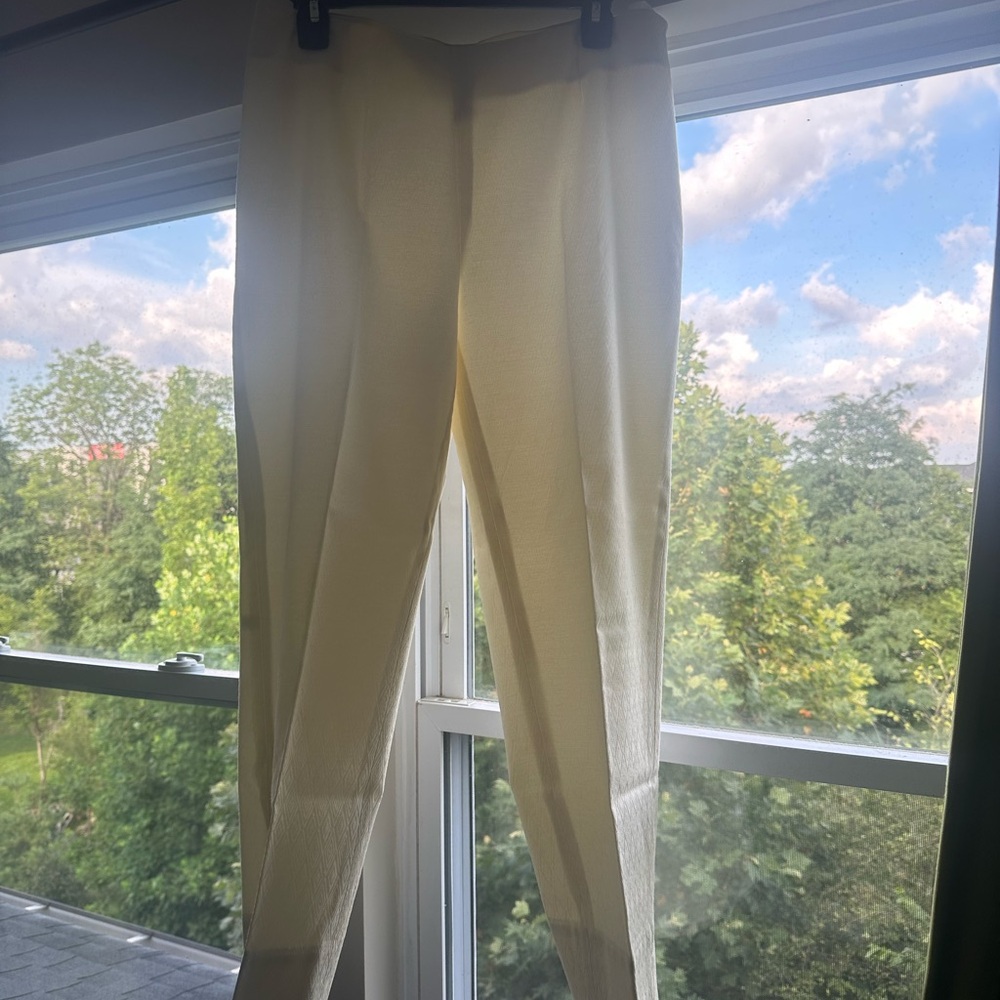 Susan Bristol Light Yellow Trousers- 10